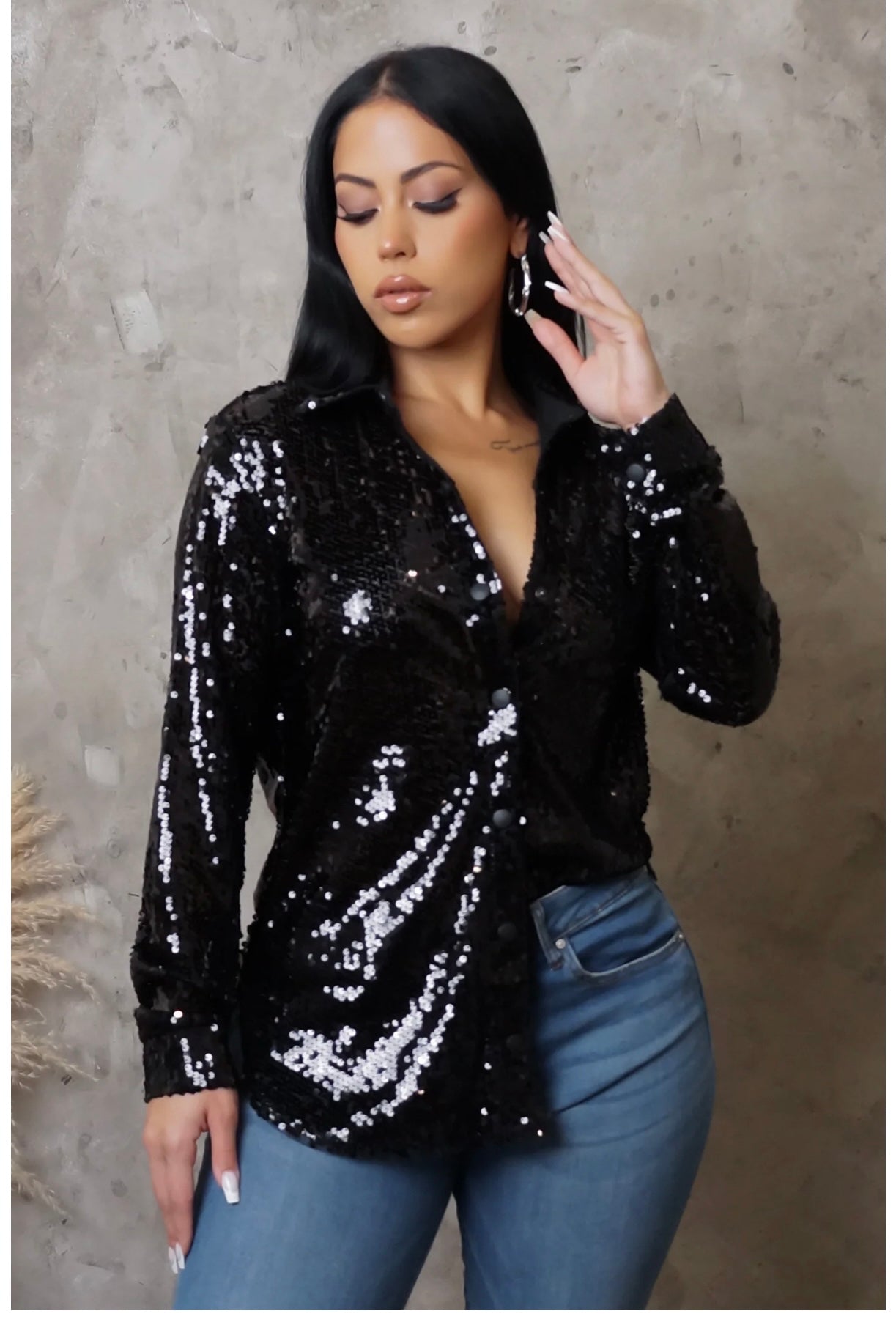 Jazzy sequin top (black)